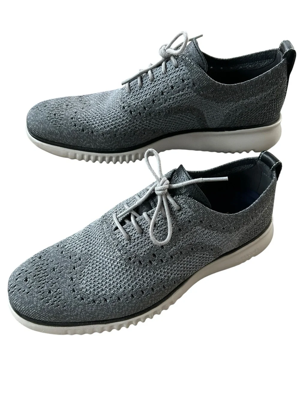 Cole Haan Zerogrande Wingtip Oxford Men’s Size 8.5. Gently worn.